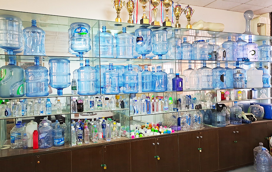 旺成注拉吹模具 旺成注拉吹模具