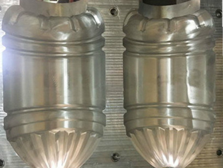 PET吹瓶模具 PET吹瓶模具